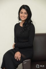 Anisha Ambrose at Run Movie Release Press Meet